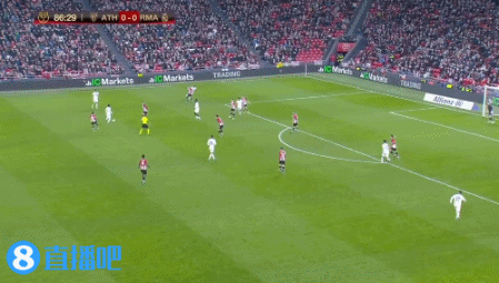 那不勒斯连扳两城2-2维罗纳，麦克托米奈、迪洛伦佐破门